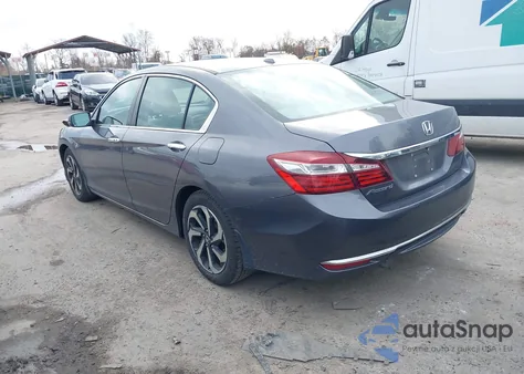 2016 Honda Accord Ex z USA, uszkodzony, nr VIN 1HGCR2F74GA240497